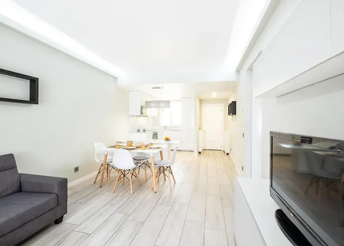 Blue Star Luxury Apartment By Atlantic Places
